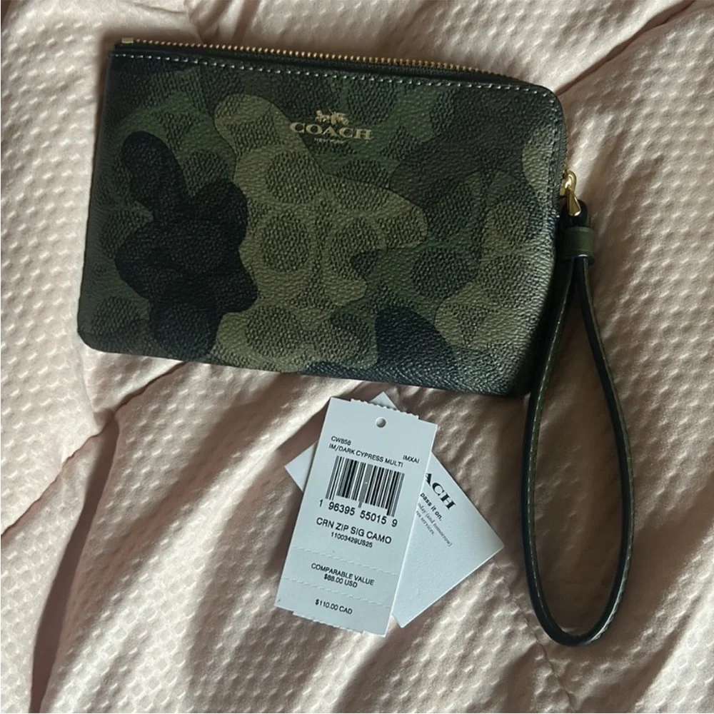 Coach Green and Black Patterned Wristlet